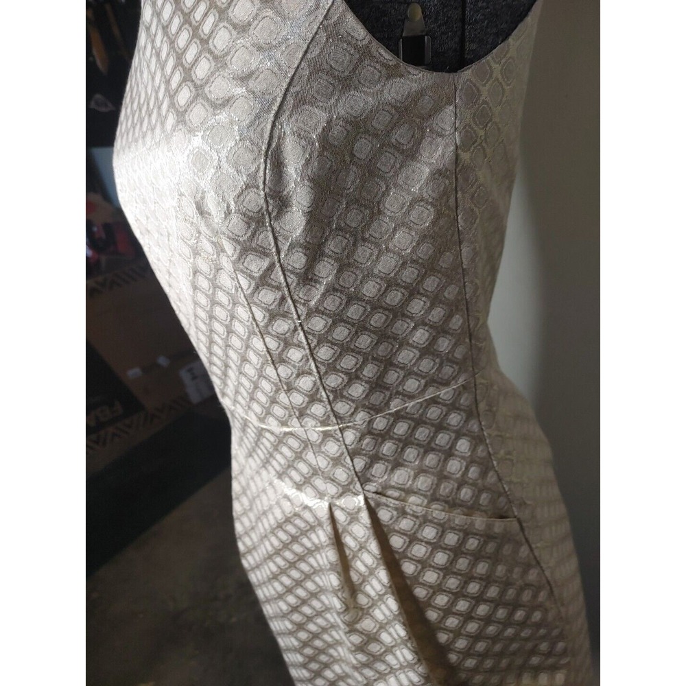 Dalia Sz 8 Holiday Dress Silver White Sleeveless Knee‎ Length Pockets - Picture 7 of 15